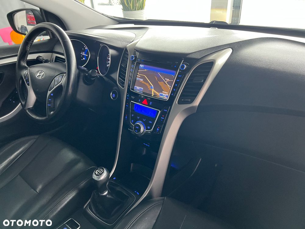 Hyundai i30 - 37