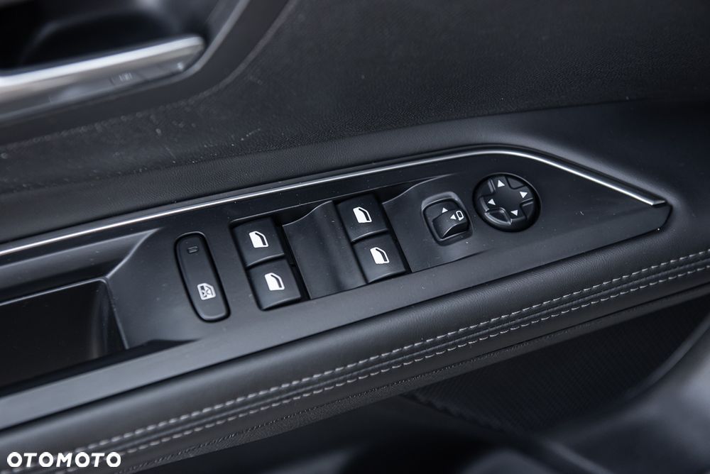 Peugeot 5008 1.6 THP Allure S&S EAT6 - 20