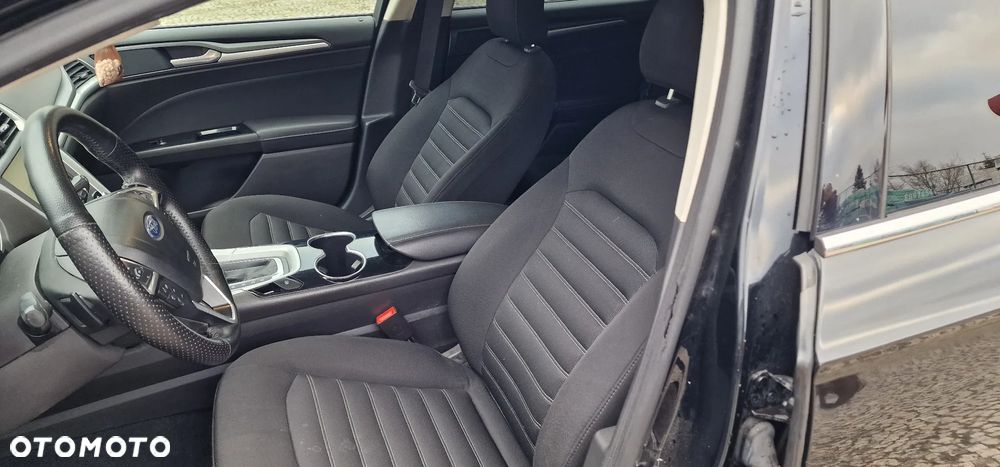 Ford Mondeo 2.0 TDCi Ambiente Plus PowerShift - 12