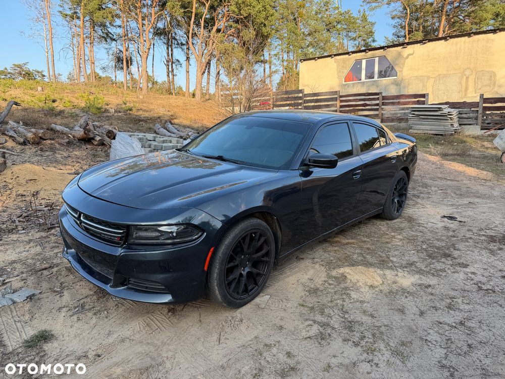 Dodge Challenger - 1