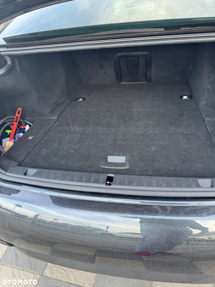 BMW Seria 7 - 21