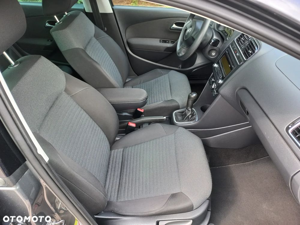 Volkswagen Polo 1.4 16V Comfortline Optimum - 26