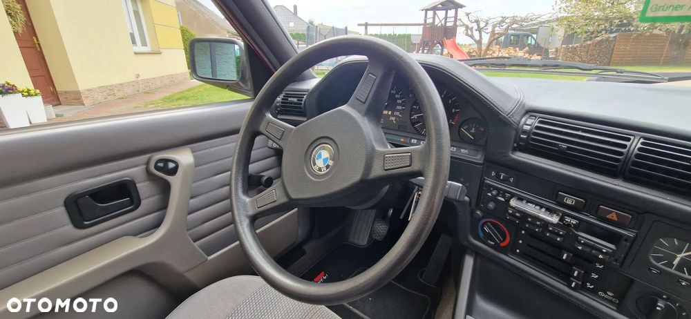 BMW Seria 3 - 25