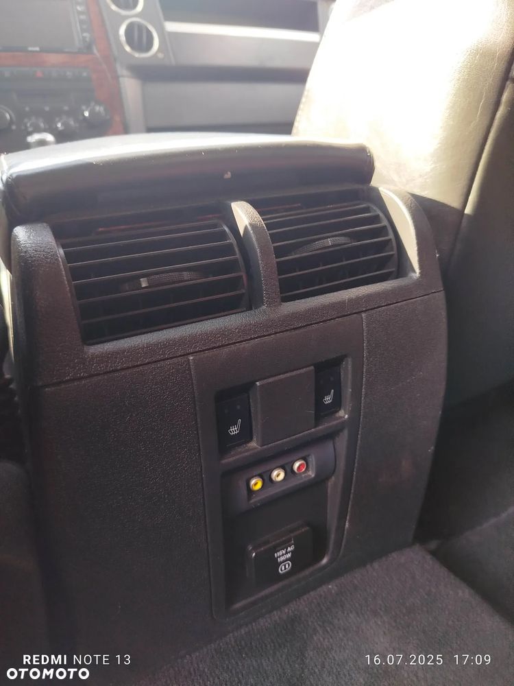 Jeep Commander 5.7 V8 HEMI Automatik Limited - 21