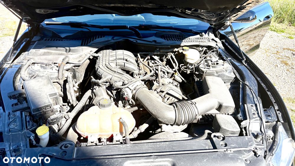 Ford Mustang - 24