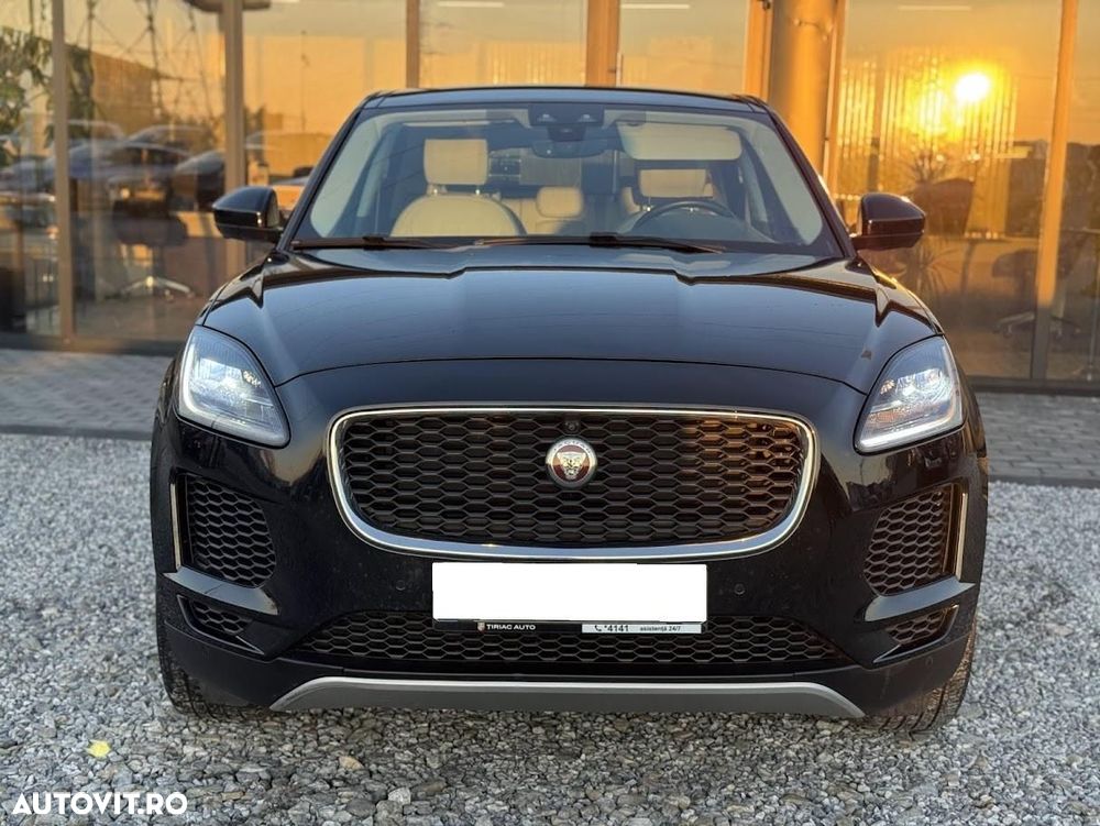 Jaguar E-Pace - 9