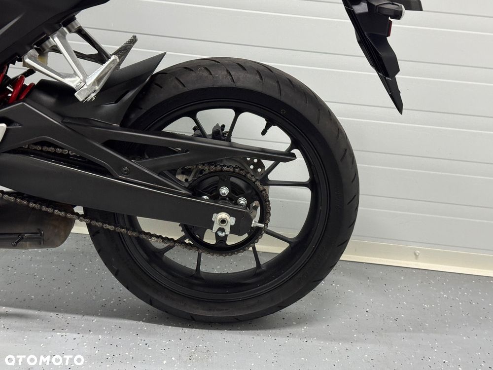 Honda CB - 19