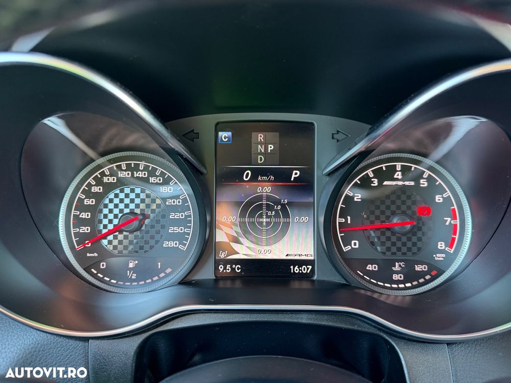 Mercedes-Benz GLC - 30