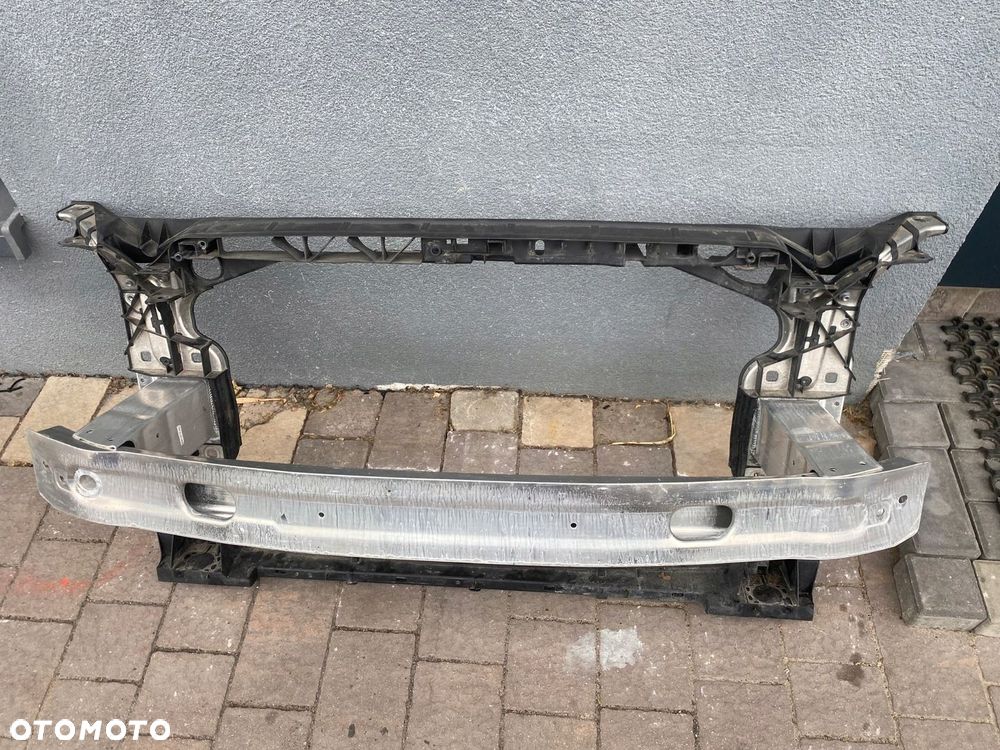 PAS PRZEDNI BELKA STREFY A4 B9 8W0805594 ORG - 1