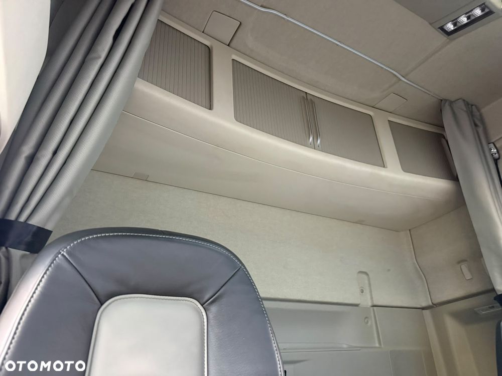 Volvo FH/540/EURO6/FULL LED/SKÓRY/24.4L/100km/METALIK /ON1100 L/SPROWADZONY - 34