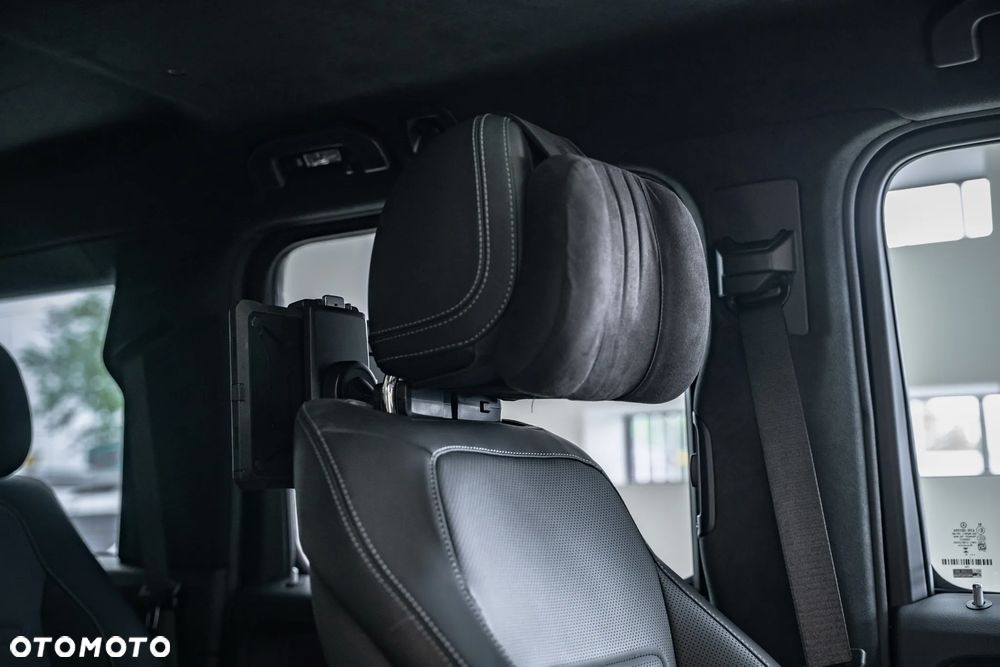 Mercedes-Benz Klasa G 450 d 9G-TRONIC - 26
