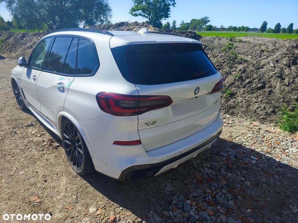 BMW X5 xDrive45e - 5