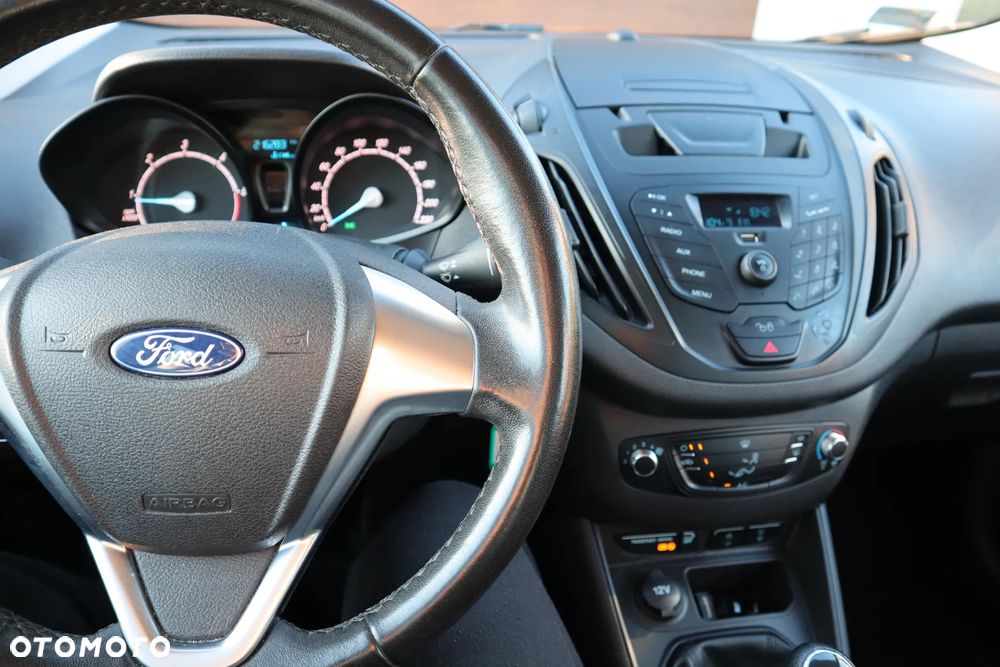 Ford Transit Courier Trend - 12