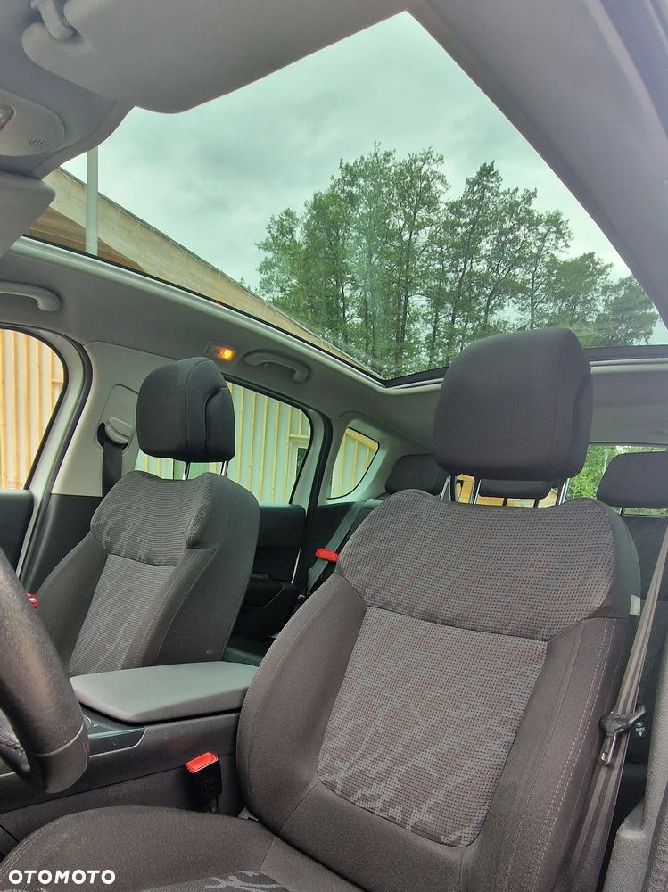 Peugeot 3008 1.6 HDi Premium - 12
