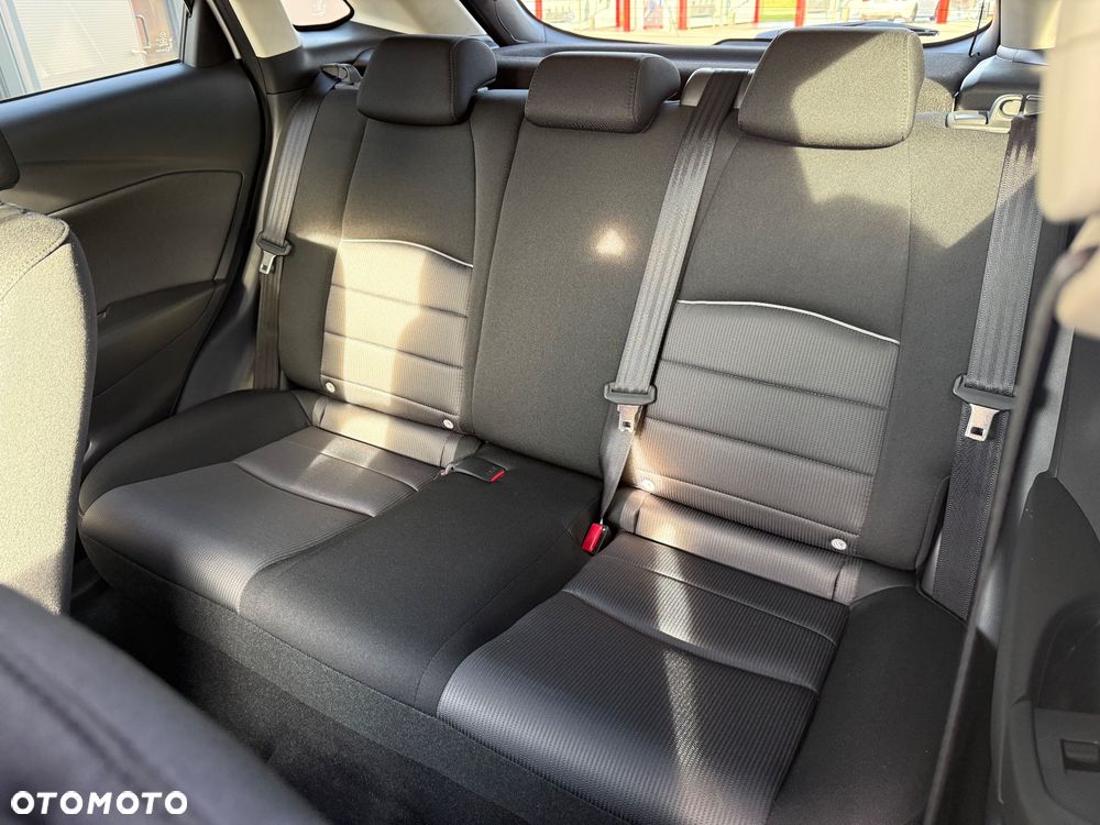 Mazda CX-3 SKYACTIV-G 120 FWD Center-Line - 26