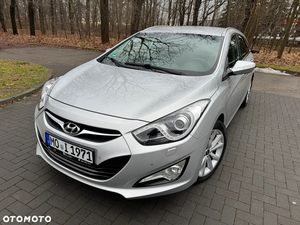 Hyundai i40 i40cw 1.6 Fifa World Cup Edition - 4
