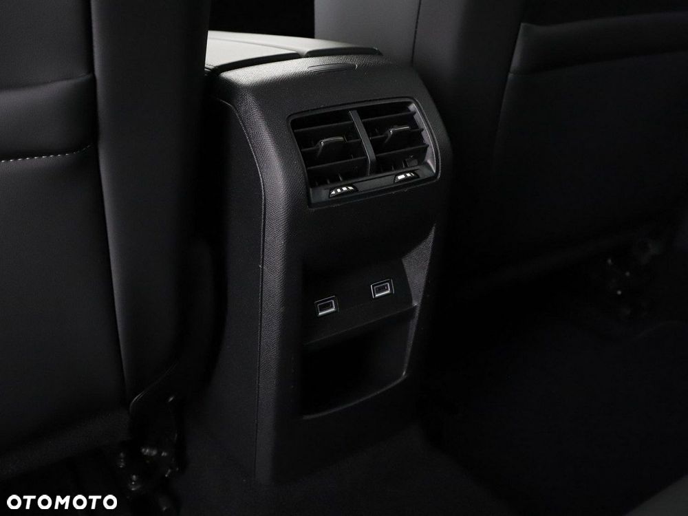 Peugeot 408 1.2 PureTech Allure Pack S&S EAT8 - 40