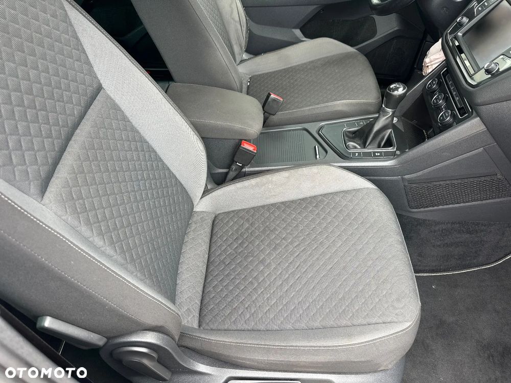 Volkswagen Tiguan - 29