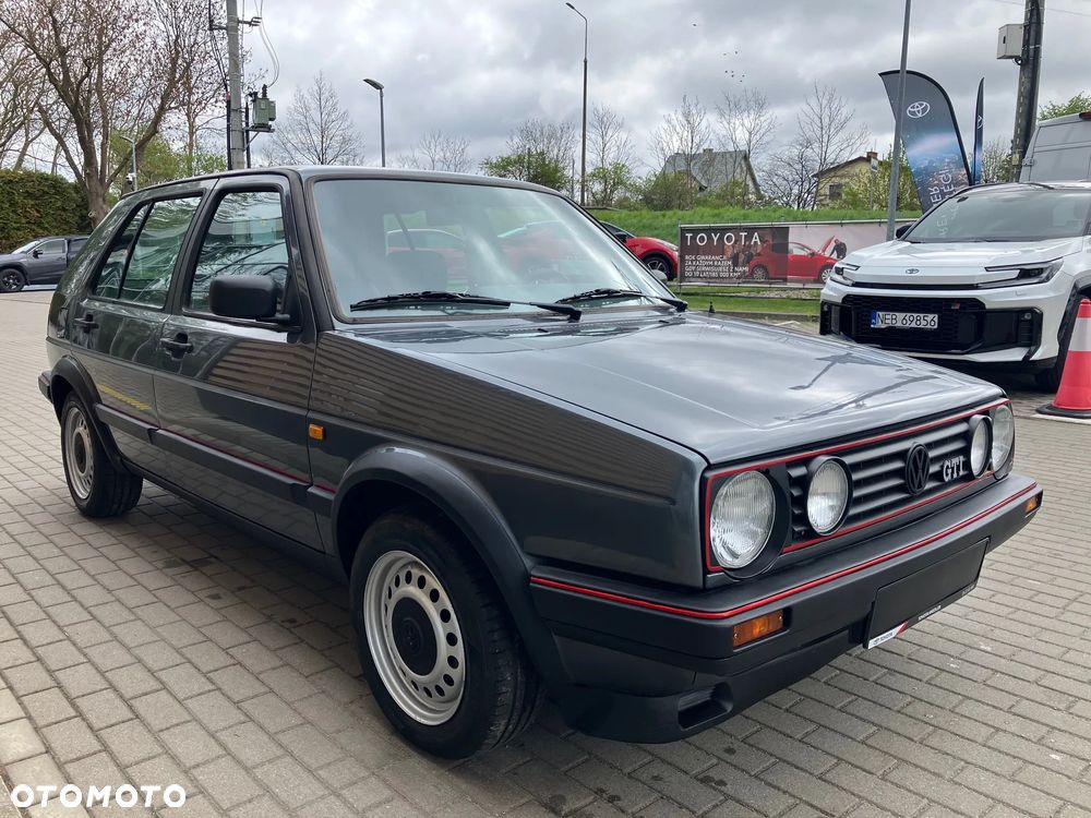 Volkswagen Golf 1.8 GTI - 10