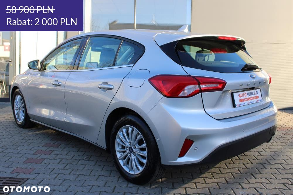 Ford Focus - 8