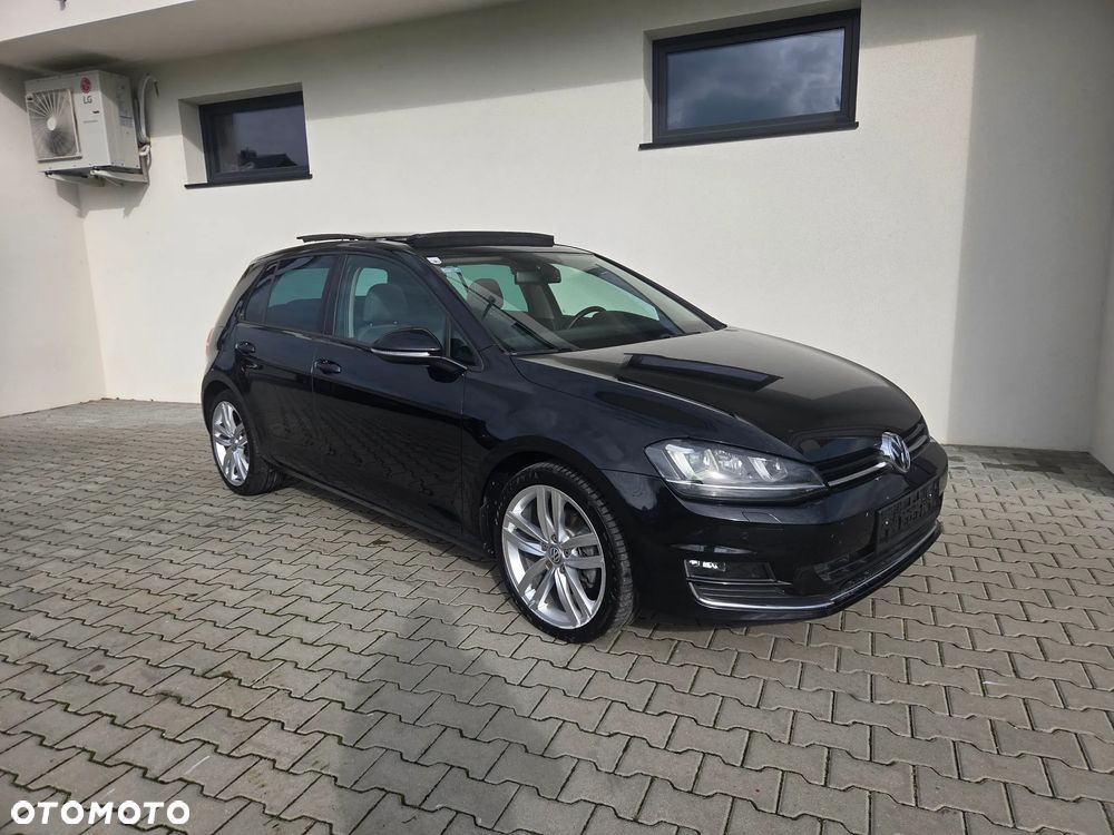Volkswagen Golf - 5