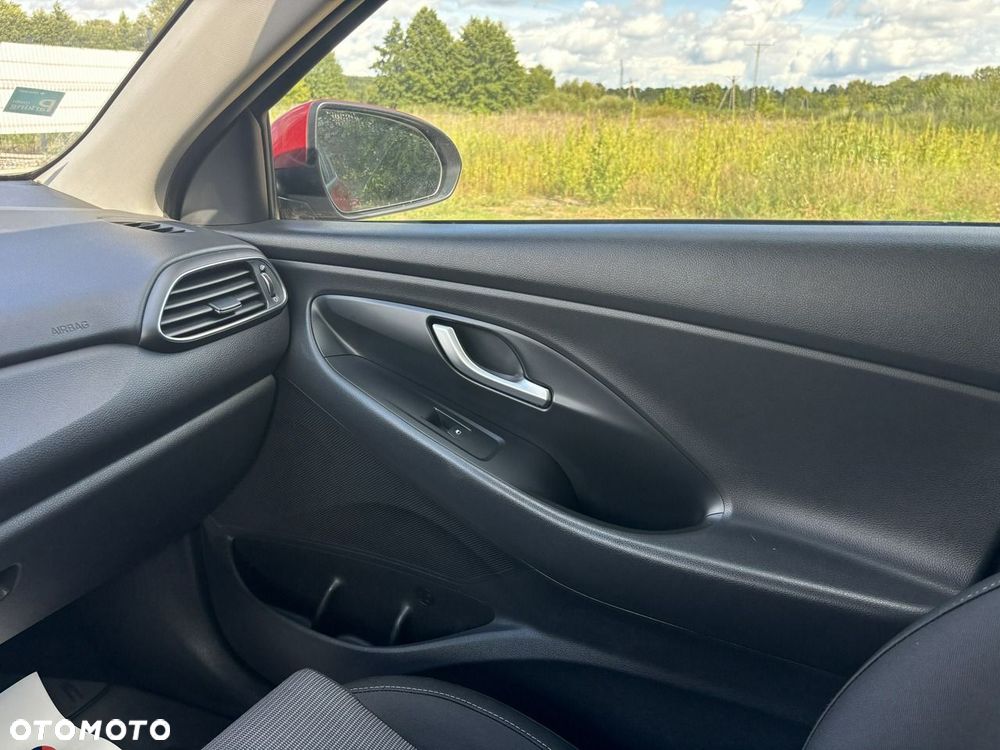 Hyundai i30 - 27
