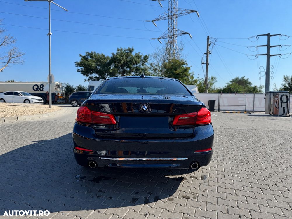BMW Seria 5 530d xDrive AT - 3