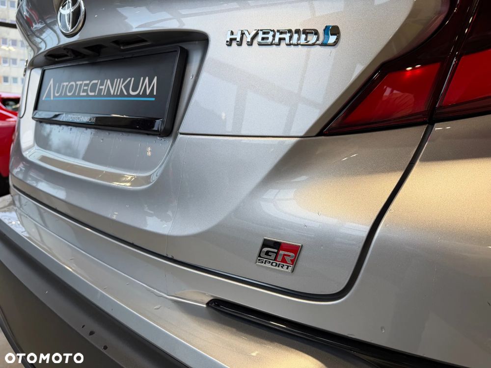 Toyota C-HR 1.8 Hybrid GPF GR Sport - 11