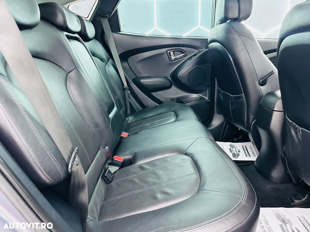 Hyundai ix35 1.7 CRDI 2WD Fifa World Cup Edition - 7