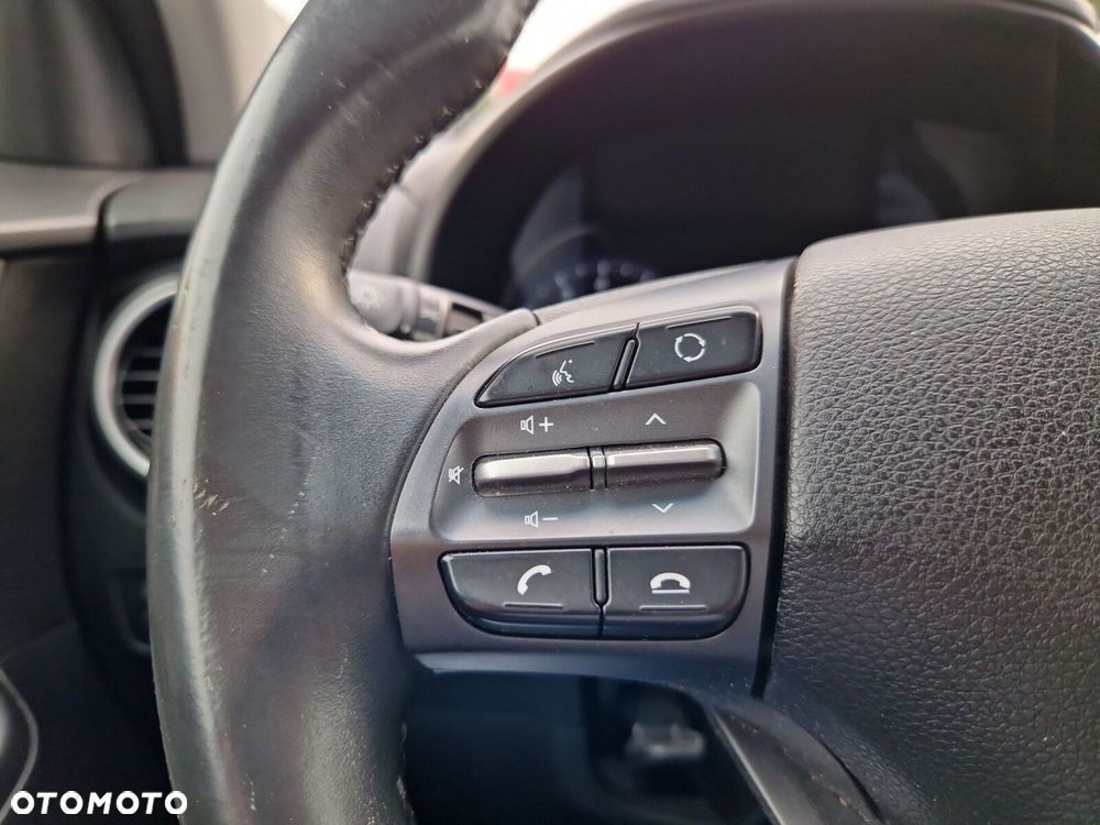 Hyundai Kona - 22