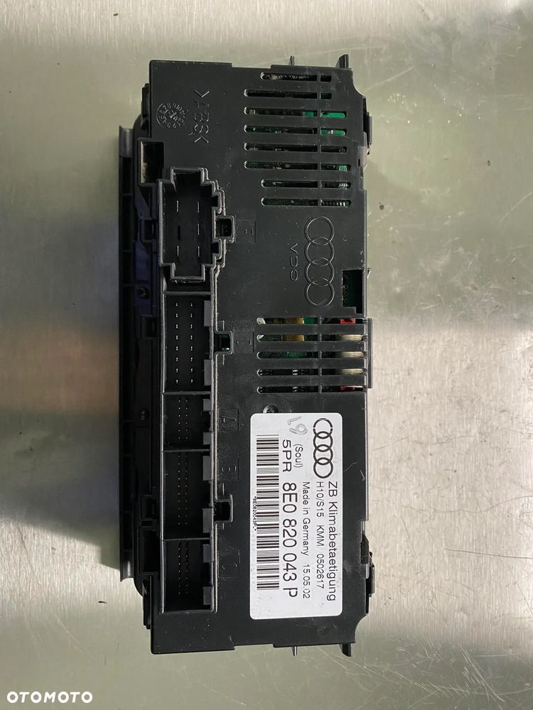 AUDI A4 B6 PANEL STEROWANIA KLIMY 8E0820043 - 3