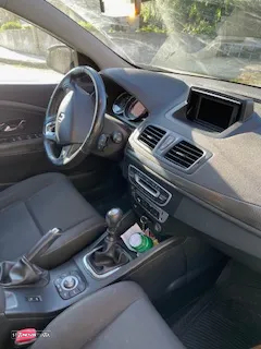 Renault Mégane 1.5 dCi Confort SS - 4
