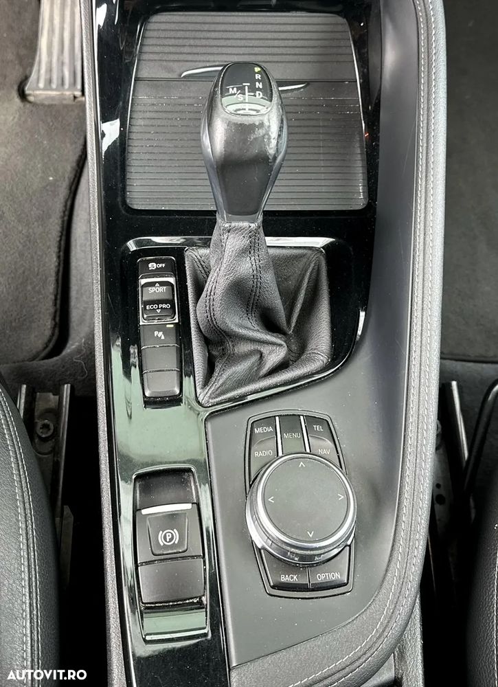 BMW X1 - 11