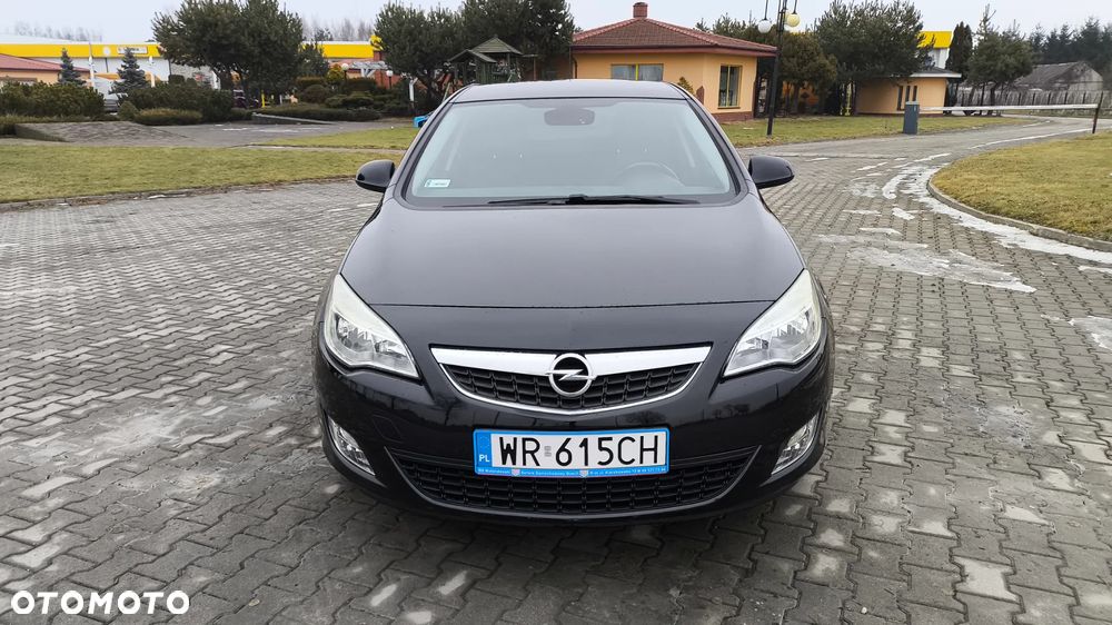 Opel Astra 1.6 Turbo Innovation - 8