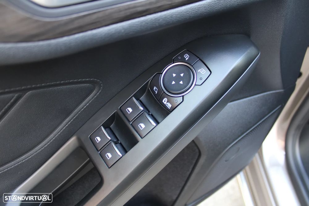 Ford Focus 1.0 EcoBoost S&S VIGNALE - 49