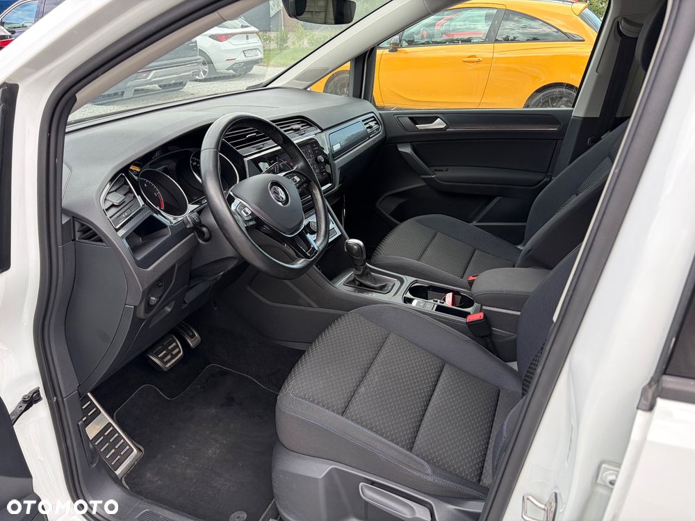 Volkswagen Touran 2.0 TDI SCR DSG UNITED - 12