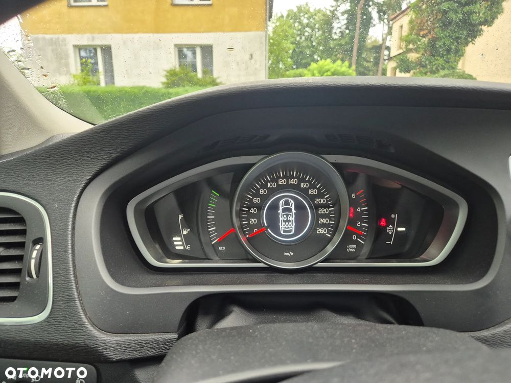 Volvo V40 D2 Drive-E Kinetic - 7