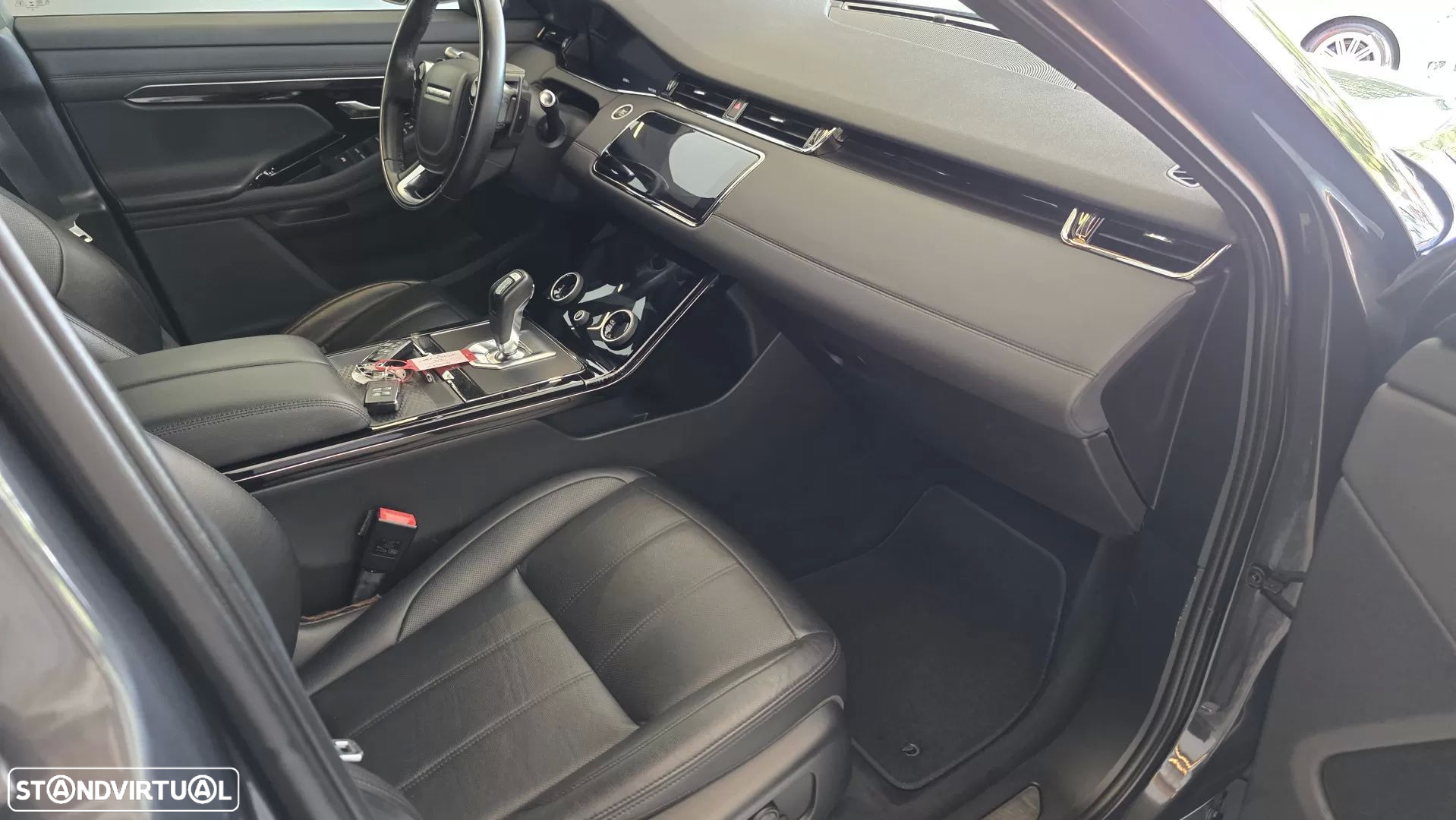 Land Rover Range Rover Evoque 2.0 D240 AWD R-Dynamic HSE Auto - 55