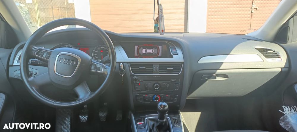 Audi A4 Avant 2.0 TDI - 6