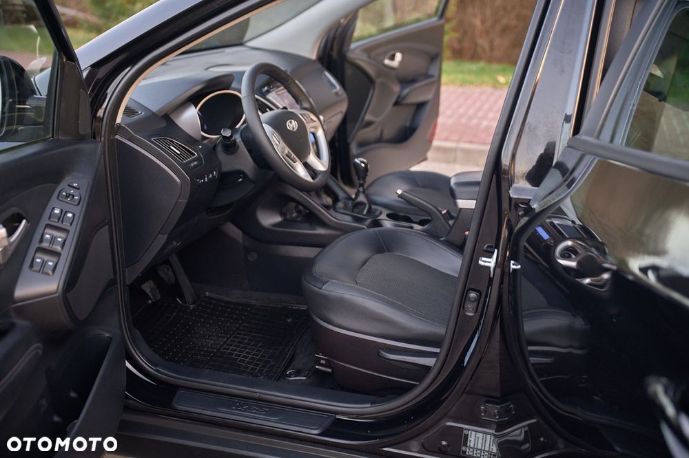 Hyundai ix35 1.7 CRDi Premium 2WD - 22