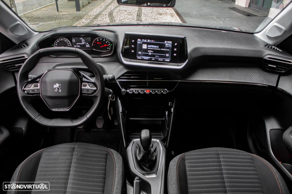 Peugeot 208 1.2 PureTech Active - 35