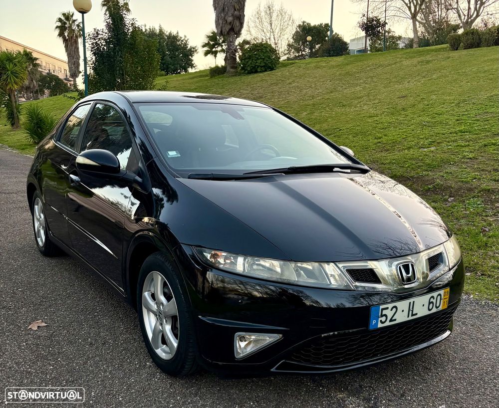 Honda Civic 1.4 i-VTEC Comfort - 1