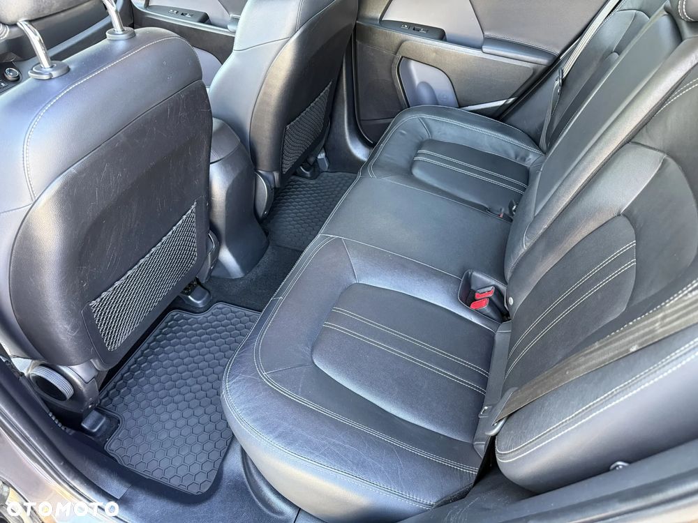 Kia Sportage 2.0 CVVT 4WD Automatik Spirit - 18