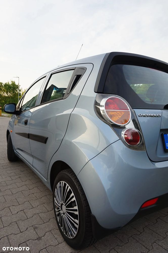 Chevrolet Spark - 12