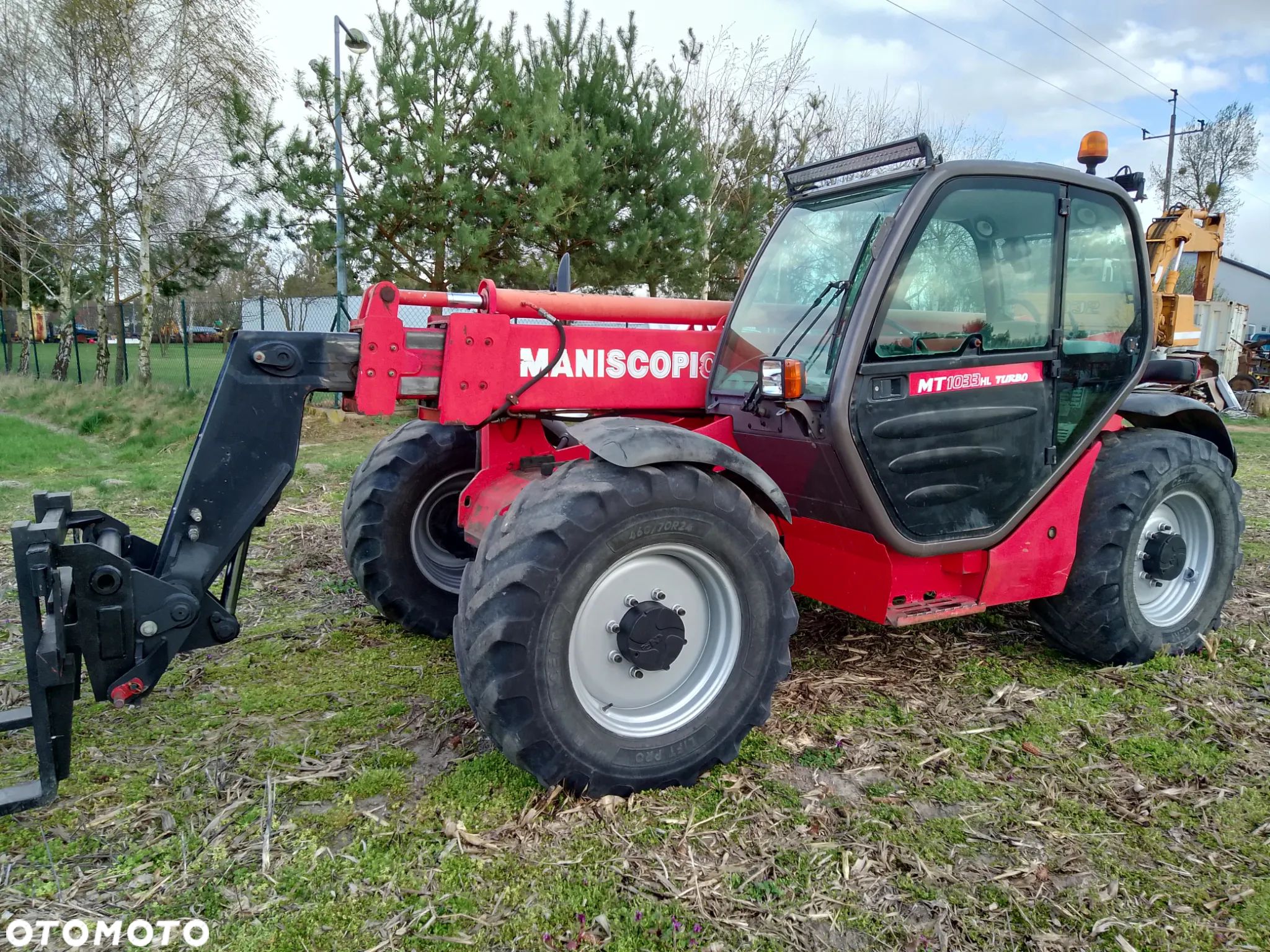 Manitou mt 1033 hl NA HYDROSTACIE stabilizator osi - 1