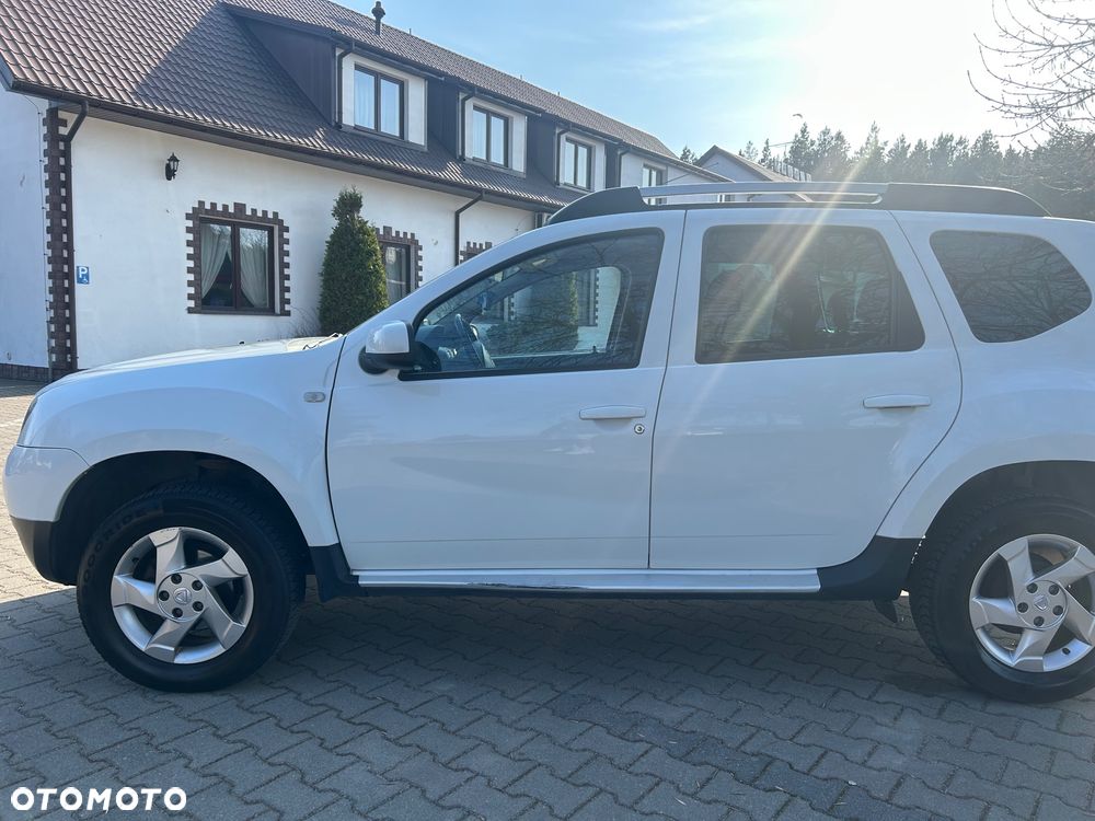 Dacia Duster 1.6 16V 4x2 Prestige - 3