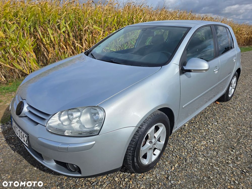 Volkswagen Golf - 35