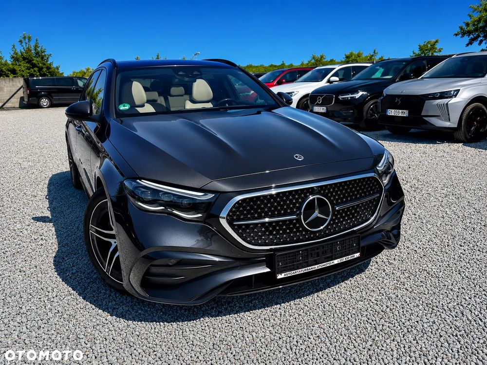 Mercedes-Benz Klasa E 220 d mHEV AMG 9G-Tronic - 24