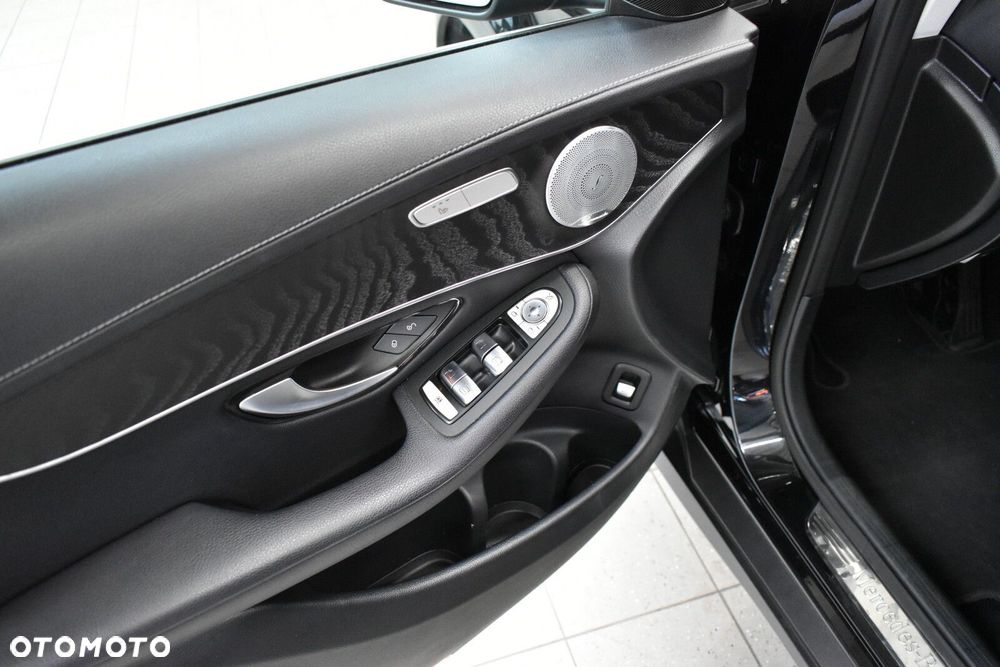Mercedes-Benz GLC - 8