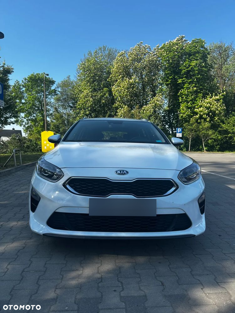 Kia Ceed - 5